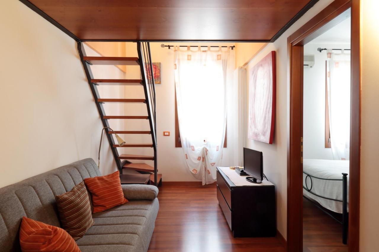 Padovaresidence Apartments - Tra Piazza Delle Erbe E Il Duomo Pádua Exterior foto